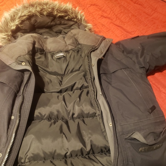 Northface Winter Coat - Picture 2 of 3